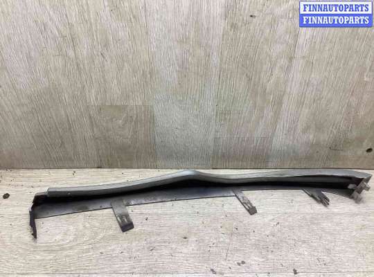 купить Ус под фару правый на BMW 3-Series 3-Series (E46) 2001-2005 рестайлинг