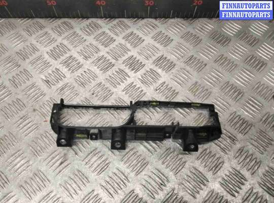 Ручка двери внутренняя на Volkswagen Sharan I (7M)