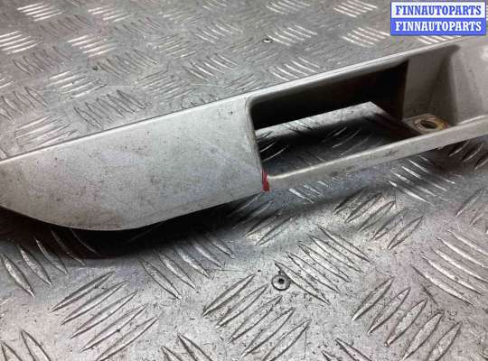 купить Накладка двери (крышки) багажника на Mazda MPV MPV II (LW) 1999-2006