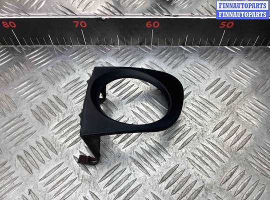 купить Рамка фары противотуманной левой на Audi A4 A4 B5 (8D) 1994-1999