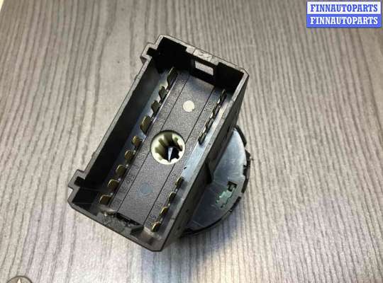 купить Переключатель света на Volkswagen Golf Golf IV (1J) 1997-2004