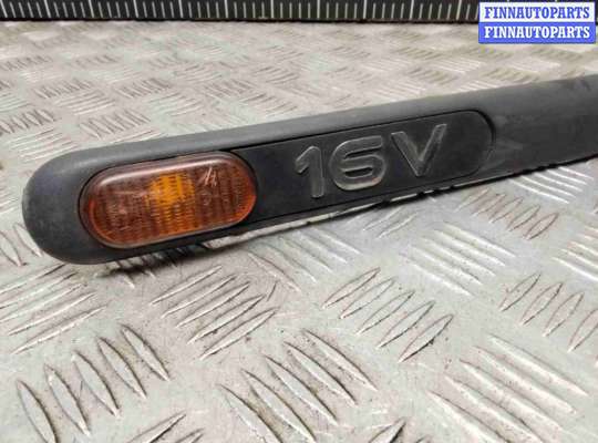 купить Молдинг двери передней левой на Renault Laguna Laguna I (X56) 1993-2001