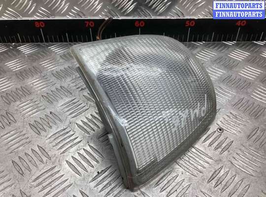 купить Поворотник правый на Audi 100 100 C3 1982-1991