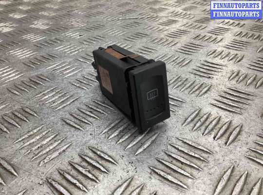 купить Кнопка подогрева заднего стекла на Volkswagen Passat Passat B5+ (3B) 2000-2005 рестайлинг