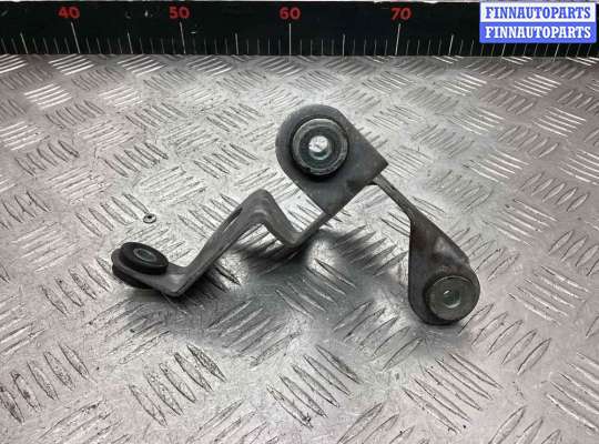 купить Кронштейн крепления троса КПП на Volkswagen Golf Golf V (1K) 2004-2009