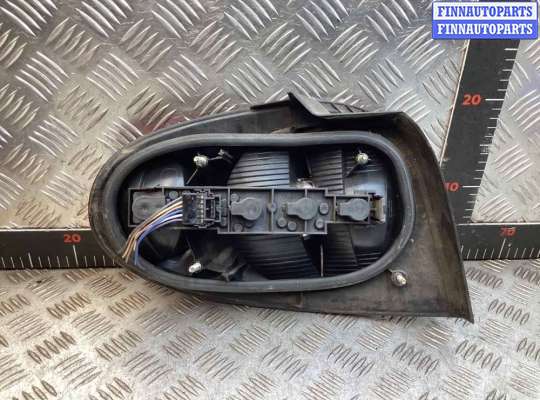 купить Фонарь задний правый на Renault Megane Megane I 1995-2002