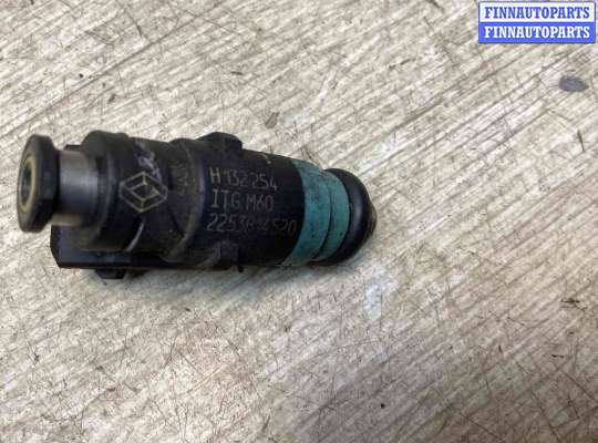 купить Форсунка на Renault Megane Megane II 2002-2006