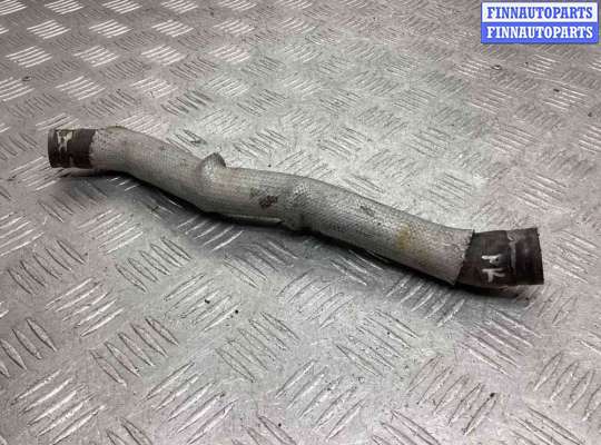 купить Патрубок отопителя (печки) на Volkswagen Passat Passat B6 (3C) 2005-2010