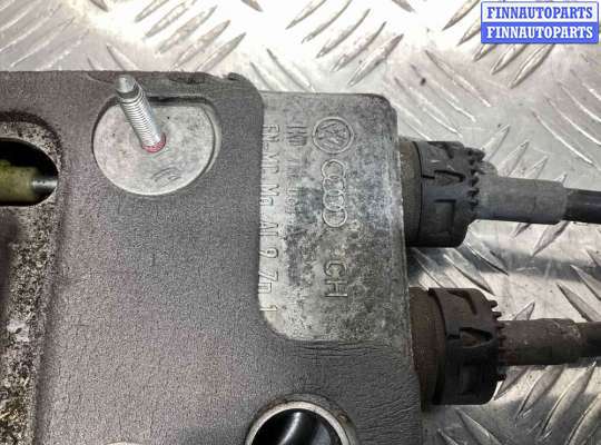 купить Кулиса на Volkswagen Touran Touran I (1T) 2003-2006
