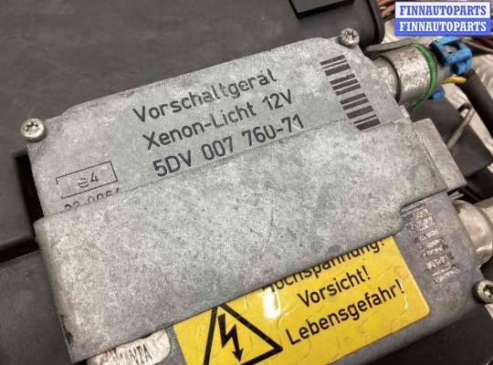 Фара передняя на Audi A6 (C5)