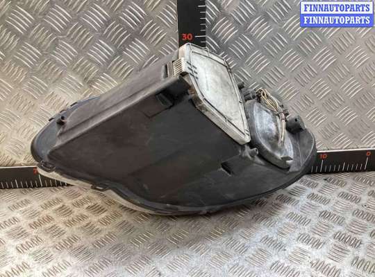 купить Фара правая на Chrysler Voyager Voyager IV (RG) 2001-2008