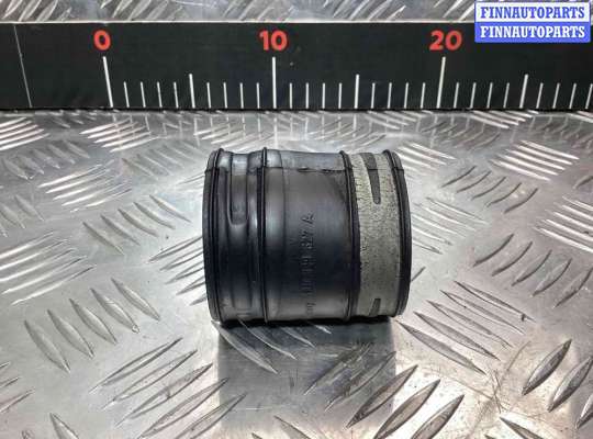 Патрубок интеркулера VG2668239 на Volkswagen Golf Golf IV (1J) 1997-2004