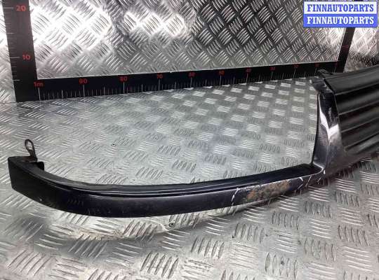 купить Решетка радиатора на Volkswagen Passat Passat B4 (3A) 1993-1997