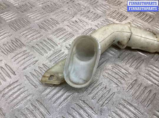 купить Горловина бачка омывателя на Renault Megane Megane I 1995-2002