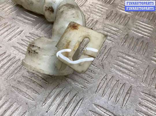 купить Горловина бачка омывателя на Renault Megane Megane I 1995-2002