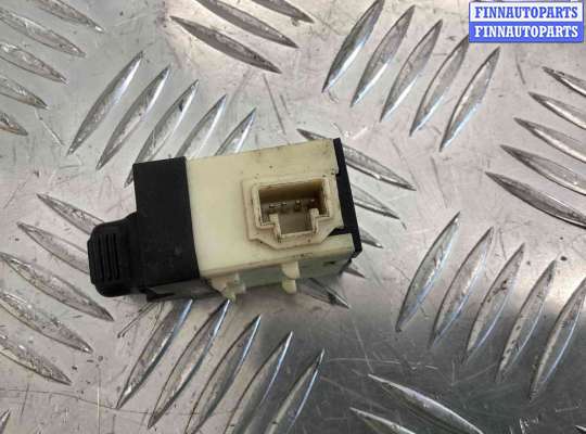 купить Кнопка центрального замка на Chrysler 300M 300M (LR) 1998-2004