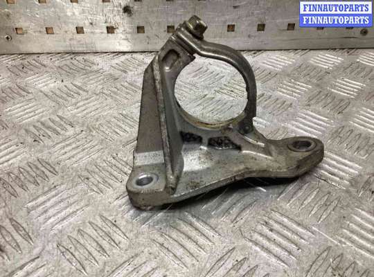 купить Кронштейн полуоси на Renault Scenic Scenic II (JM) 2003-2006