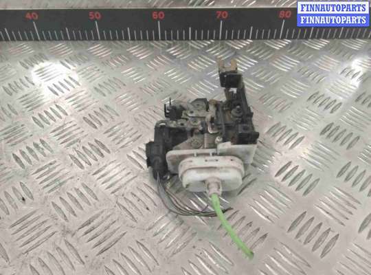 купить Замок двери передней левой на Audi A8 A8 D2 (4D) 1994-2002