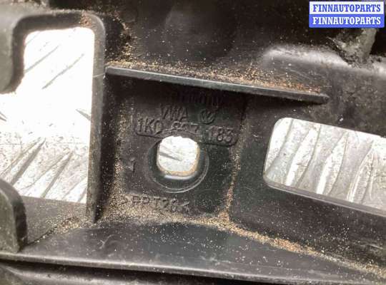 купить Кронштейн крепления бампера переднего на Volkswagen Golf Golf V (1K) 2004-2009