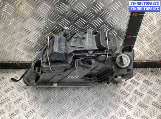 Фара передняя на Audi A6 (C5)