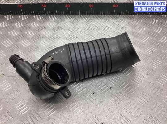 купить Патрубок воздушного фильтра на Volkswagen Passat Passat B5+ (3B) 2000-2005 рестайлинг