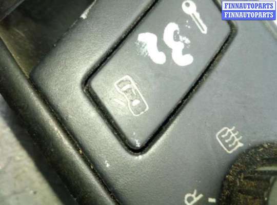 Кнопка (выключатель) VG1589761 на Volkswagen Touran I (1T) 2003-2015