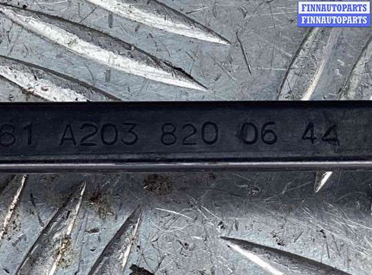 купить Щеткодержатель (поводок стеклоочистителя, дворник) на Mercedes C C (W203) 2000-2004