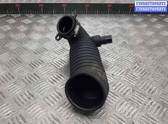 купить Патрубок турбины на Volkswagen Passat Passat B5+ (3B) 2000-2005 рестайлинг