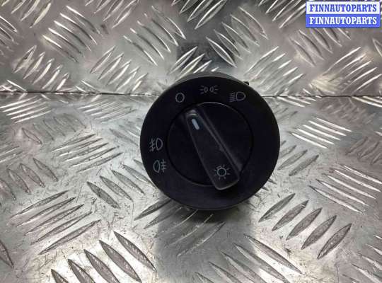 купить Переключатель света на Volkswagen Passat Passat B5+ (3B) 2000-2005 рестайлинг