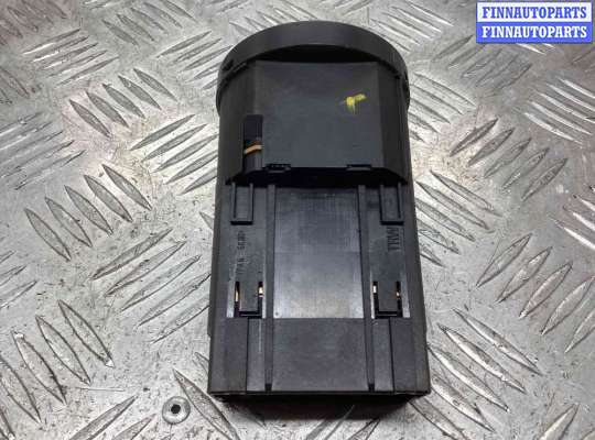 купить Переключатель света на Volkswagen Passat Passat B5+ (3B) 2000-2005 рестайлинг