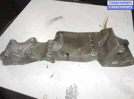 купить Кронштейн генератора на Volkswagen Golf Golf IV (1J) 1997-2004