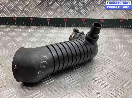 купить Патрубок воздушного фильтра на Volkswagen Passat Passat B5+ (3B) 2000-2005 рестайлинг