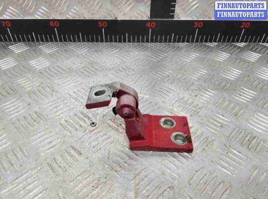 купить Петля двери передней правой на Volkswagen Caddy Caddy II (9K) 1995-2003