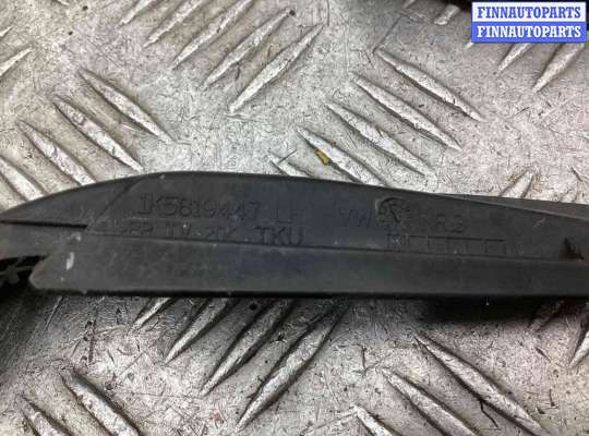 купить Накладка декоративная на Volkswagen Golf Golf V (1K) 2004-2009