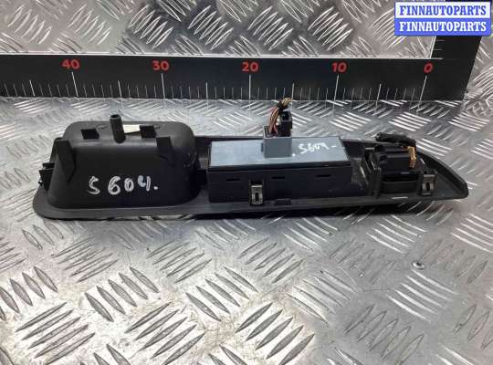 купить Блок управления стеклоподъемниками на Volkswagen Golf Golf V (1K) 2004-2009