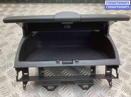 купить Бардачок на Mazda 6 6 I (GG) 2002-2005