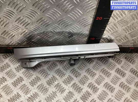 купить Ус под фару правый на Opel Zafira Zafira A 2003-2005 рестайлинг