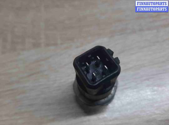 купить Датчик кондиционера на Volkswagen Passat Passat B5+ (3B) 2000-2005 рестайлинг