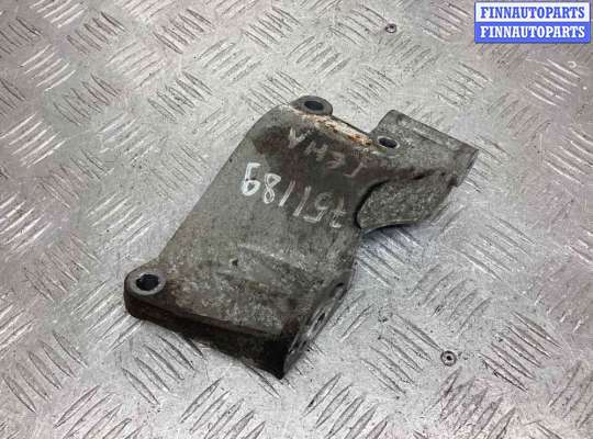 Кронштейн генератора OP2391845 на Opel Meriva Meriva A 2002-2006