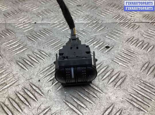 Кнопки на Volkswagen Passat B5+ (3B, GP)