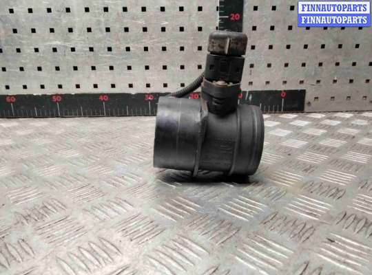 Датчик расхода воздуха (ДМРВ) на Audi A6 (C5)