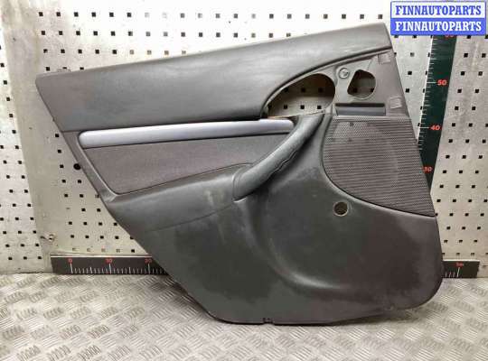Обшивка двери задней левой (дверная карта) FO2152822 на Ford Focus Focus I 2001-2005 рестайлинг
