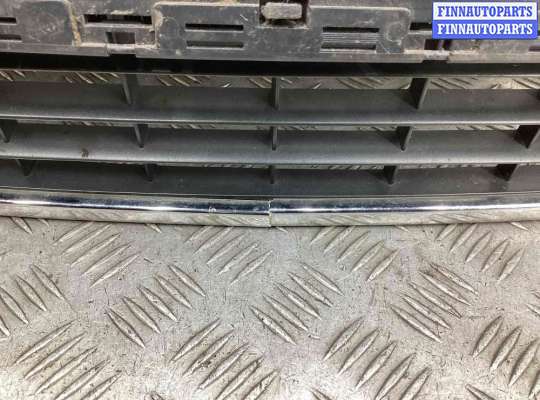 купить Решетка радиатора на Audi A6 A6 C6 (4F) 2004-2008