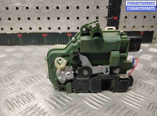 купить Трос двери передней на Volkswagen Golf Golf IV (1J) 1997-2004