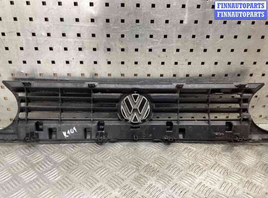 Решетка радиатора на Volkswagen Golf III (1H)