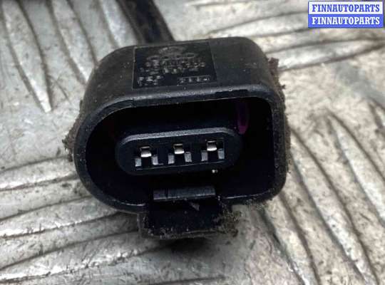 купить Личинка замка багажника на Volkswagen Golf Golf IV (1J) 1997-2004