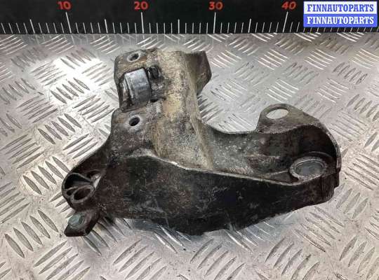 купить Кронштейн двигателя на Audi A4 A4 B5 (8D) 1994-1999