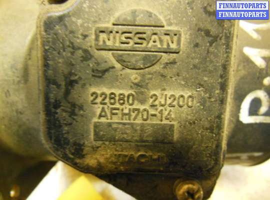 Датчик расхода воздуха (ДМРВ) на Nissan Primera (P11)