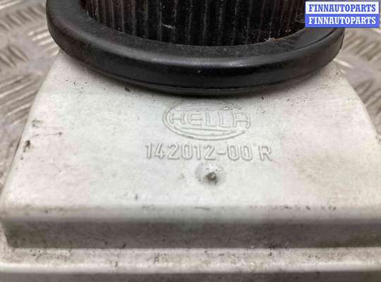 купить Фара противотуманная правая на Volkswagen Passat Passat B4 (3A) 1993-1997