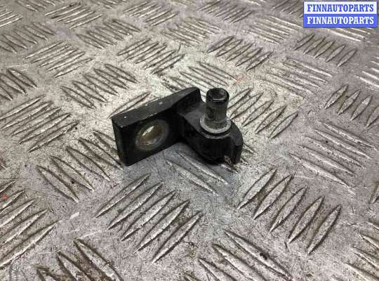 купить Петля двери передней правой на Audi A4 A4 B7 (8EC, 8ED) 2004-2008